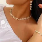 سرویس زنانه بابونه سفیدطلایی