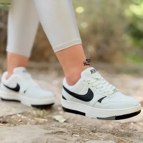 کتونی مدل Nike Force