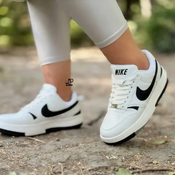کتونی مدل Nike Force