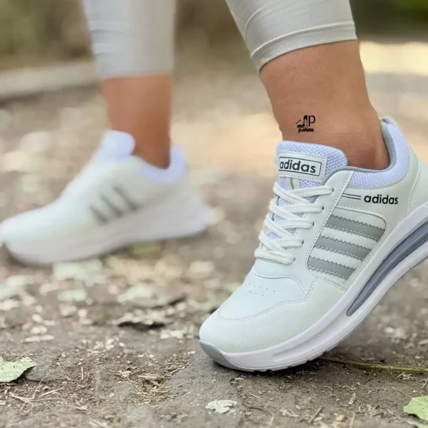 کتونی adidas