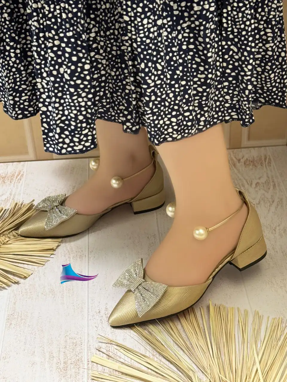 کفش زنانه مجلسی پاشنه ۳ سانت مروارید کفش زنانه مجلسی پاشنه ۳ سانت مروارید