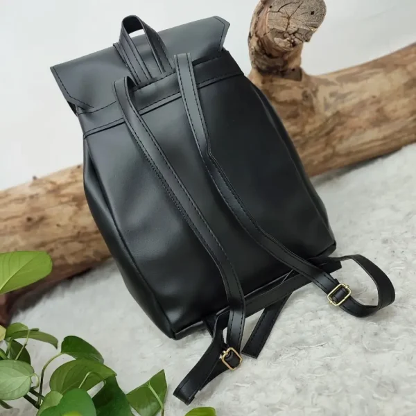 کوله پشتی چرمی مدل کراواتی