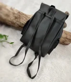 کوله پشتی چرمی مدل قفل دودی