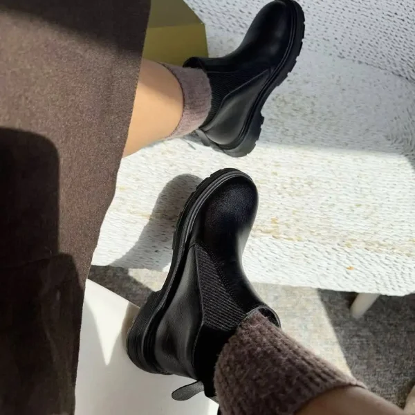 کفش زنانه نیم بوت ecco